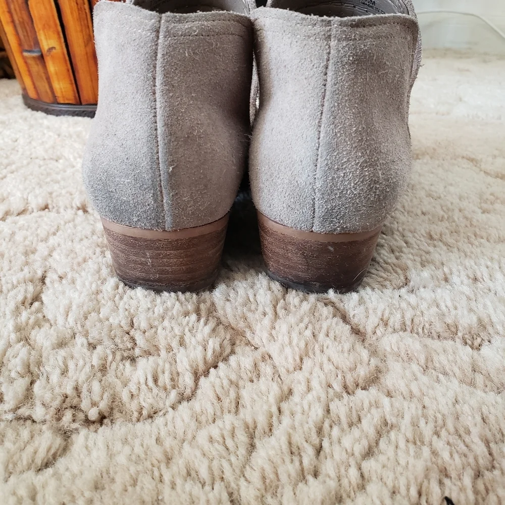 Gianni Bini Gray Ankle Booties